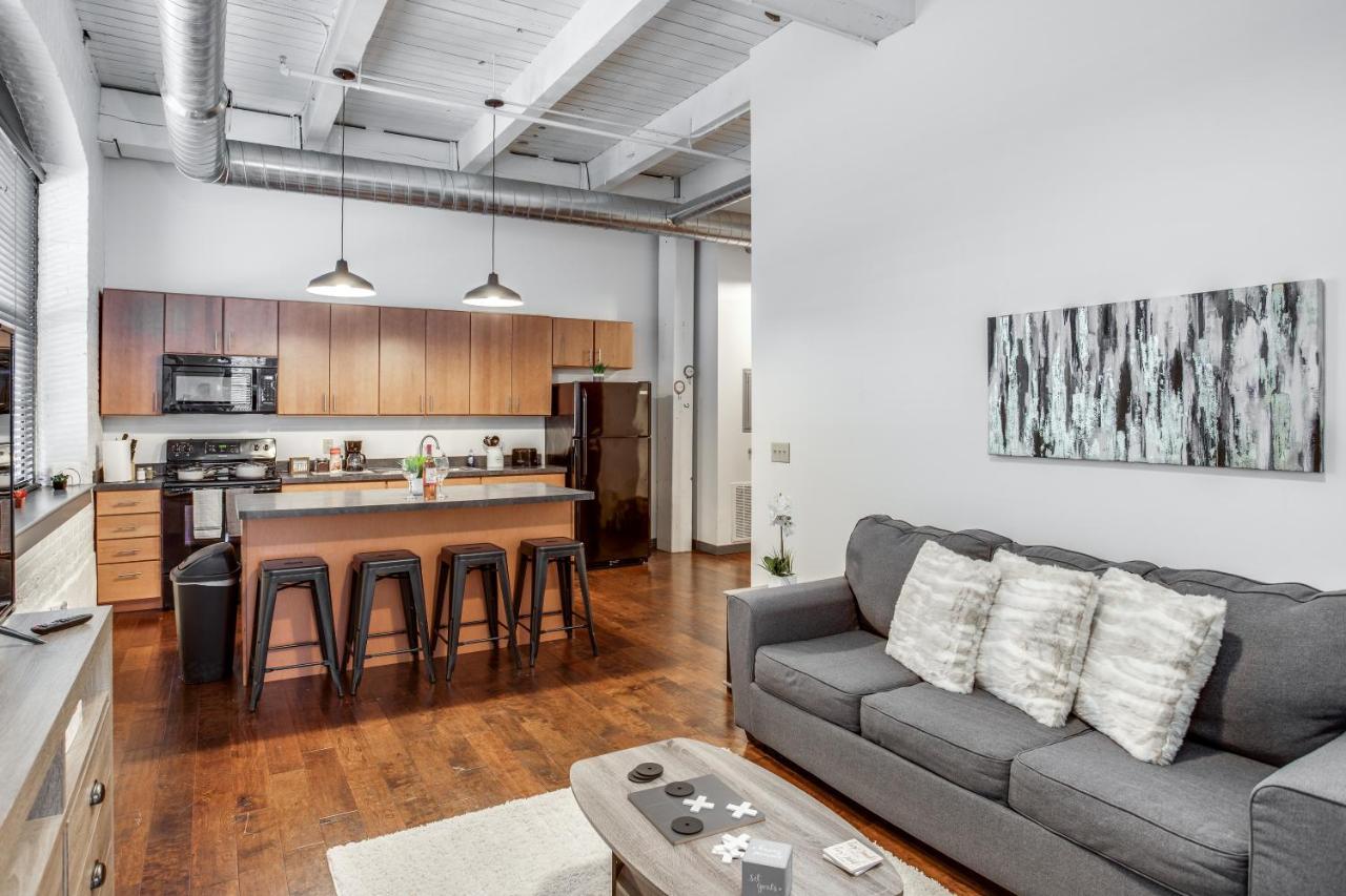 Ny Style Centric Loft With King Bed By Park Ave Lägenhet Rochester Exteriör bild